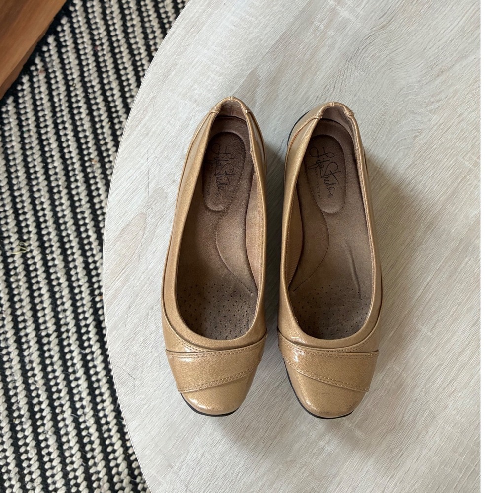 LifeStride Soft System Womens Gold Metallic Comfort Flats Shoes Size‎ 7.5 M